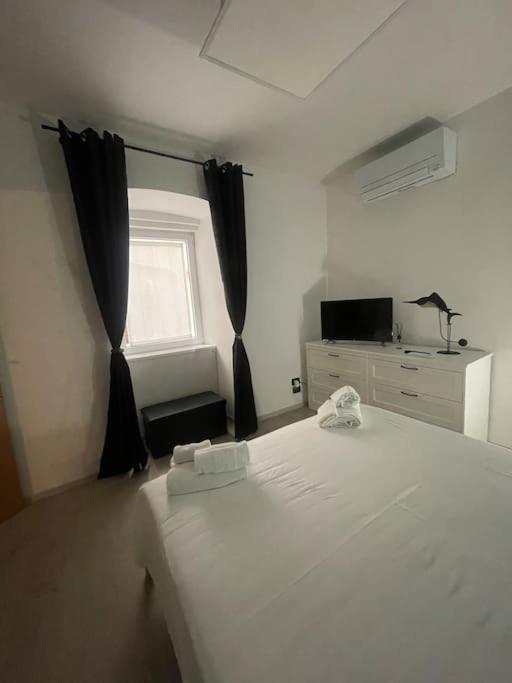 Casa Vacanze Viale Miramare 31- Delizioso Mini Loft Industrial Τεργέστη Εξωτερικό φωτογραφία